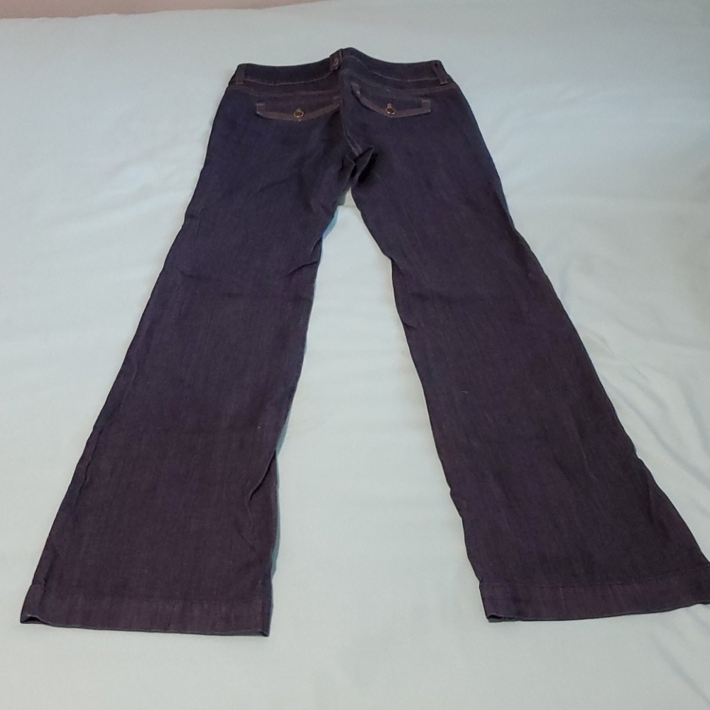 Sz00 White House Black Market Bell Bottom Jeans👖
